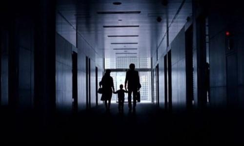 Justiça reconhece multiparentalidade em caso de bebês trocados em Goiás e define convivência conjunta entre duas famílias